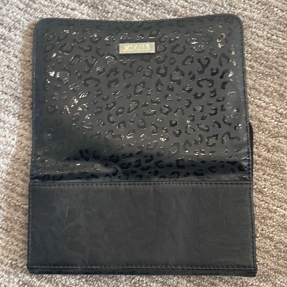 Clutch bag with Black print Miche Mikah